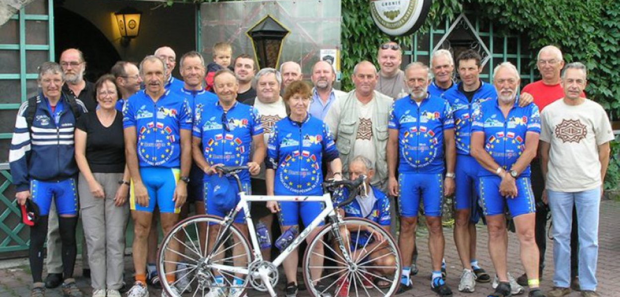 Uczestnicy wypadu rowerowego z Besancon do Tweru 