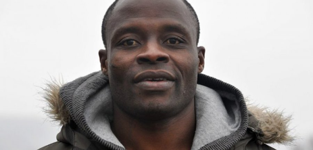 Nigeryjski pomocnik Benson Ejik Anih 