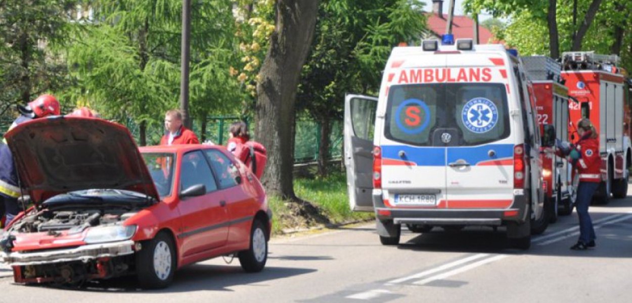 Karetki mają szybciej docierać do potrzebujących