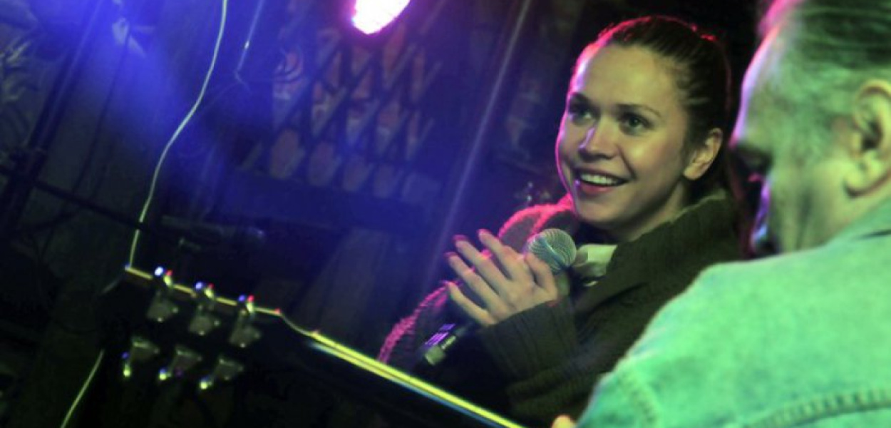 Koncert w Żywieckiej Chacie w Chrzanowie. Urszula Fryzka z Jerzym Styczyńskim