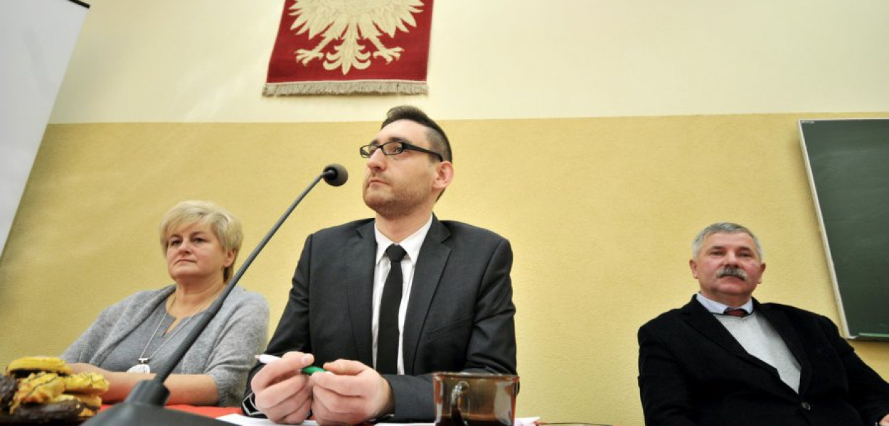 Nowe prezydium Rady Miejskiej w Alwerni tworzą: Krystyna Wojtoń, Tomasz Tomaszewski i Jan Włodarski