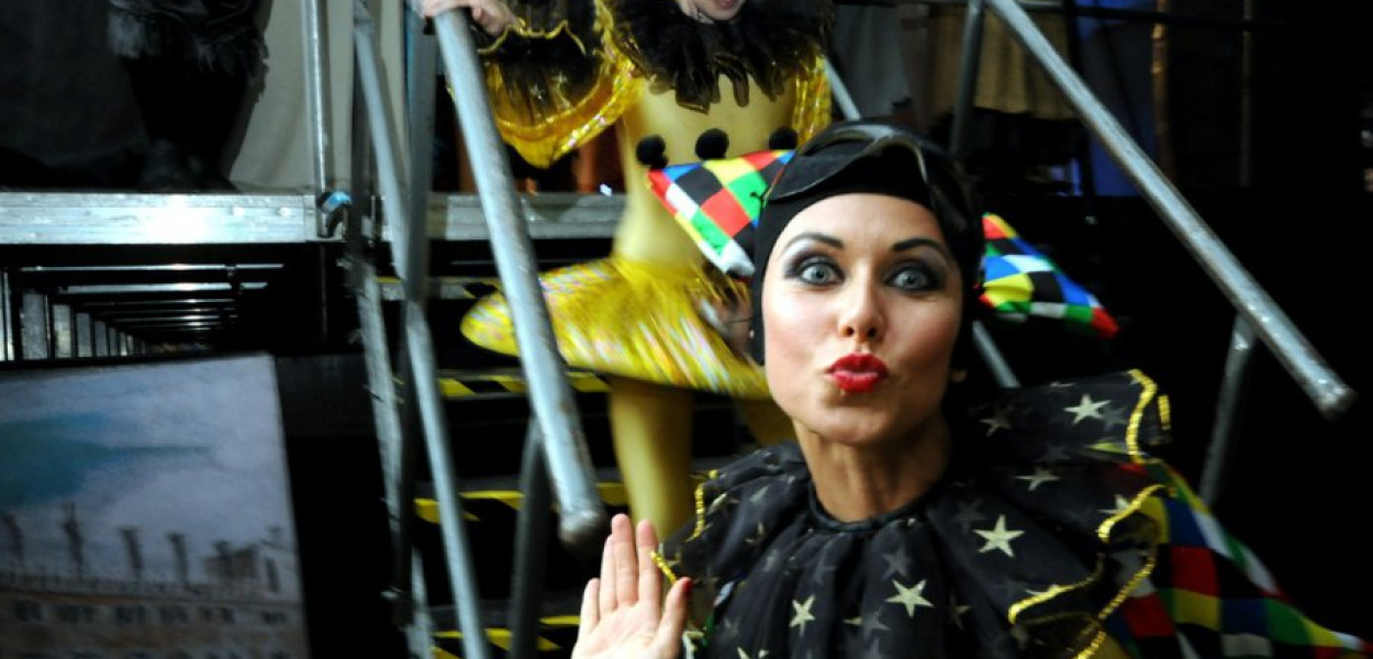 Aktorki Gliwickiego Teatru Muzycznego podczas wystawiania „Nocy w Wenecji&quot; w Młoszowej