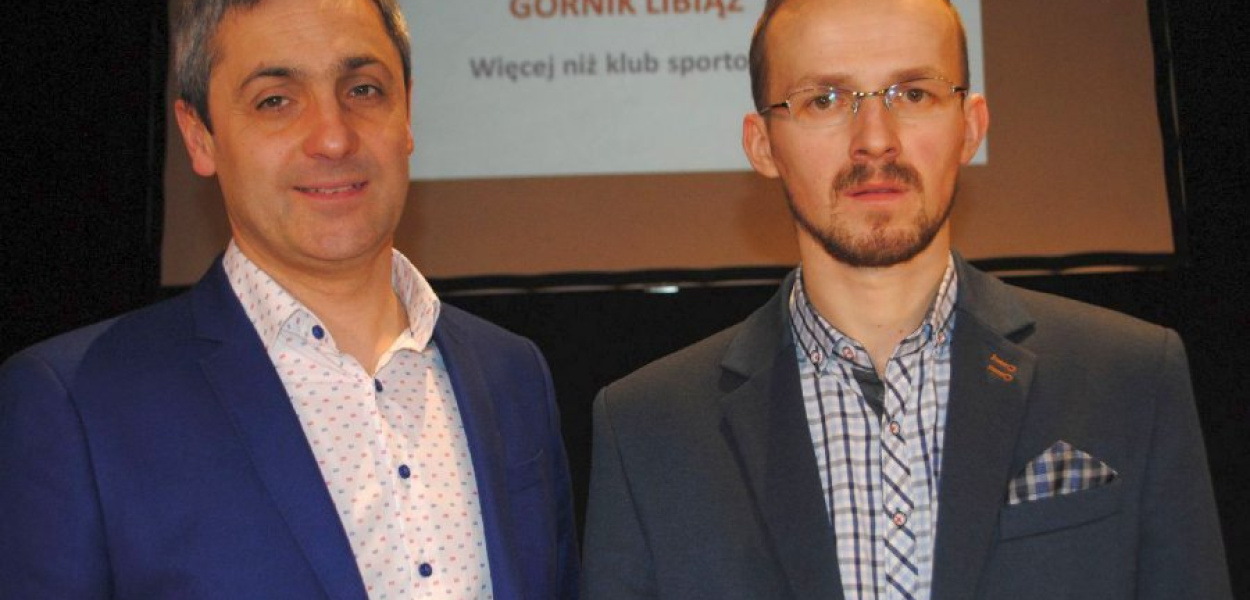 Koncepcję działania Szkoły przedstawili prezes Hubert Szumniak (z lewej) i dyrektor sportowy Dawid Chylaszek