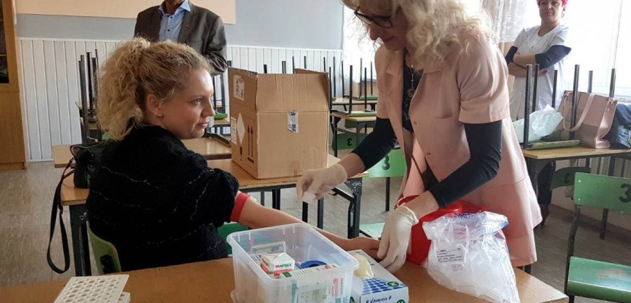 Podczas akcji rejestracji potencjalnych dawców szpiku kostnego w II LO w Chrzanowie