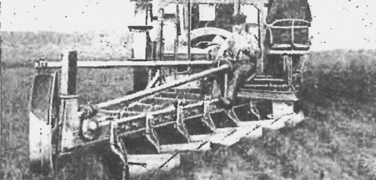 Pług Excelsior przy orce (,,Przegląd Techniczny&quot; z 10 lipca 1917 roku)