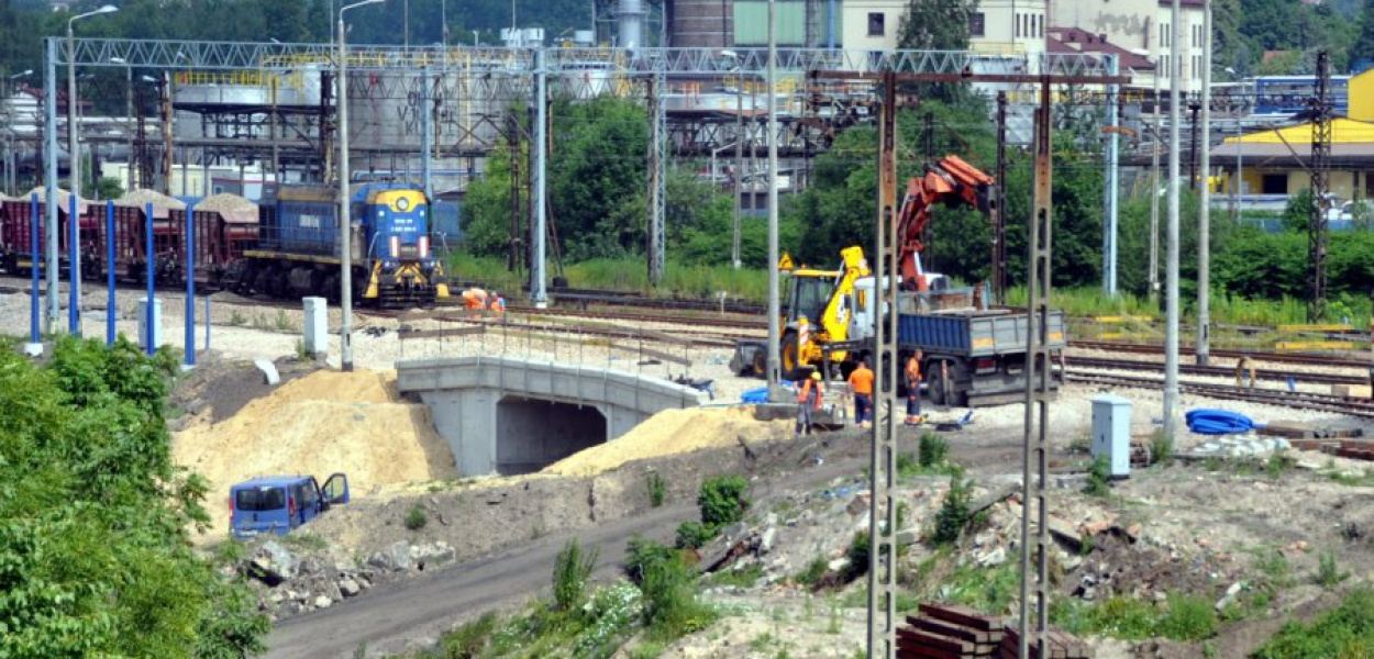 Modernziowany wiadukt nad ul. Dworcową w Trzebini