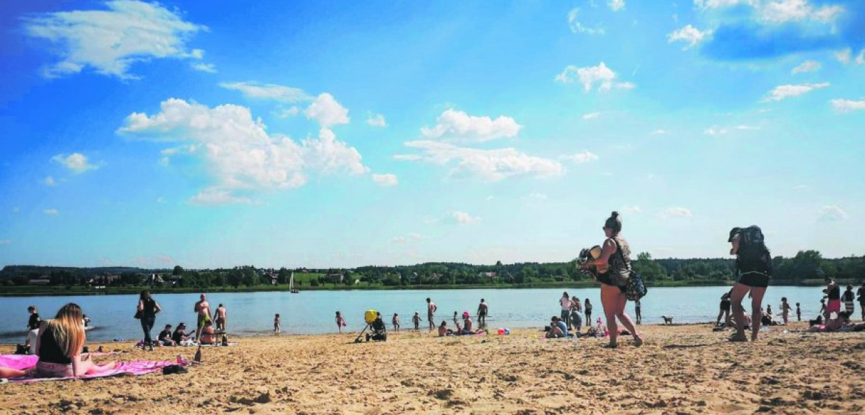 Plażowicze nie powinni wchodzić do wody