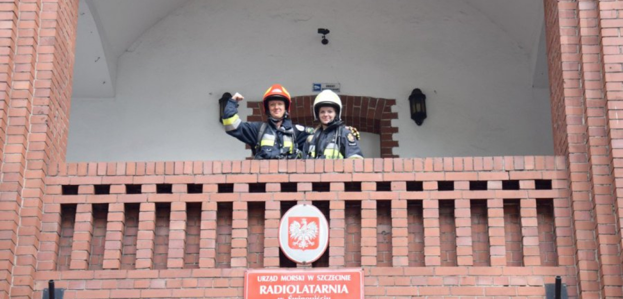 Iza Prochal-Kuchcińska i Katarzyna Brzózka na latarni morskiej w Świnoujściu. Fot. z archiwum Izy Prochal-Kuchcińskiej