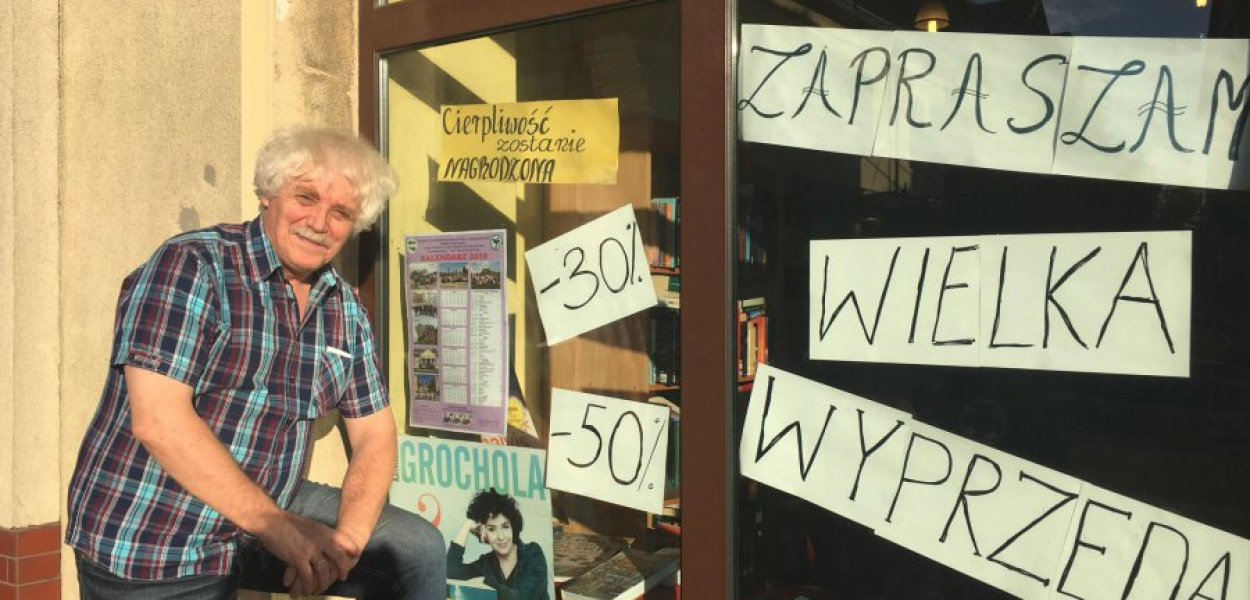 Andrzej Jura z końcem października zamyka swą księgarnię
