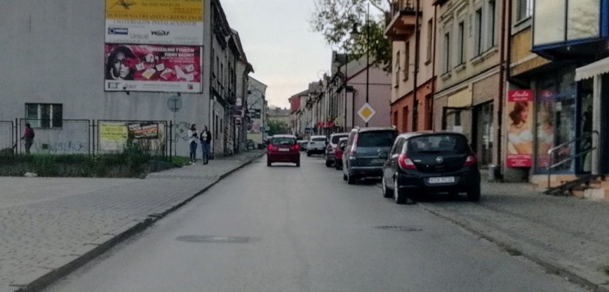 Obecnie Krakowska w Chrzanowie nie jest zbyt często sprzątana
