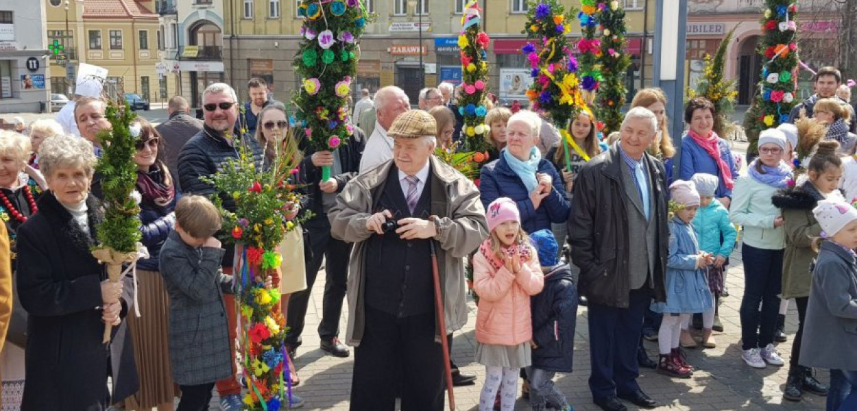 Ubiegłoroczny konkurs palm na Rynku w Chrzanowie. W tym roku się nie odbędzie 