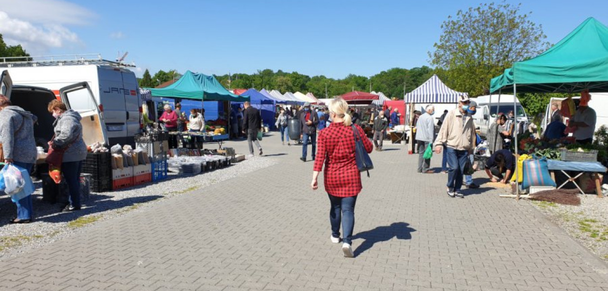 W poniedziałek na placu targowym w Krzeszowicach