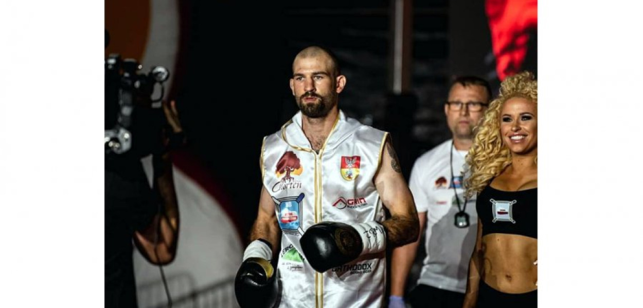 Bartosz Głowacki. Fot. Ze strony Bartosz Głowacki pro boxer na Facebooku. Opublikowane za zgodą B. Głowackiego