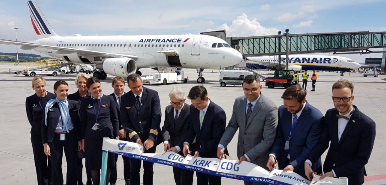 Z Krakowa do Paryża linią Air France. Inauguracja połączenia na lotnisku w Balicach