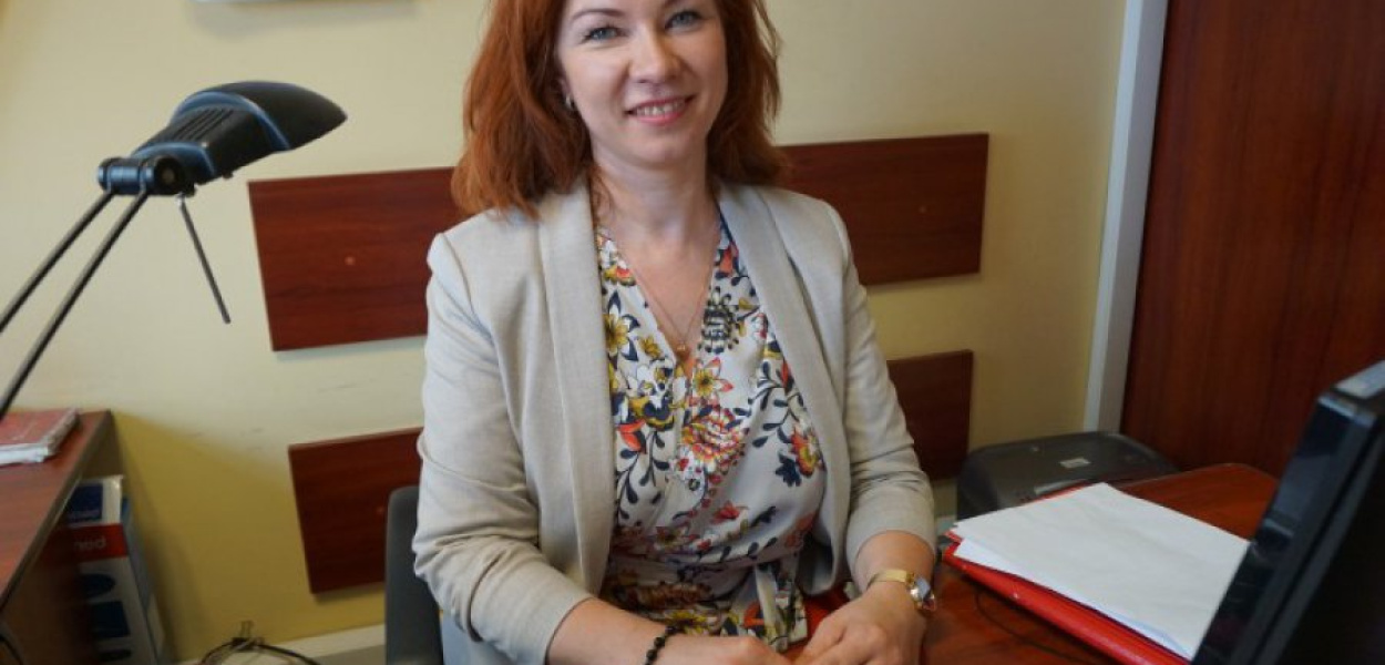 Nowa skarbniczka gminy Alwernia Dorota Pałka. Zdjęcie pochodzi z oficjalnej strony Starostwa Powiatowego w Chrzanowie