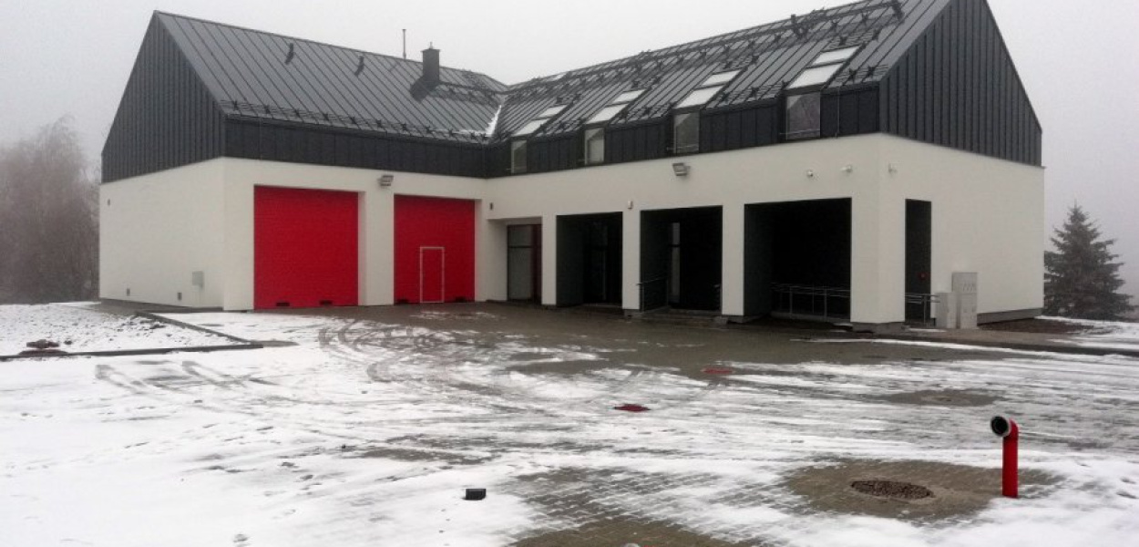 Na parterze nowego budynku przy Szymanowskiego w Pogorzycach będzie się mieścić m.in. remiza