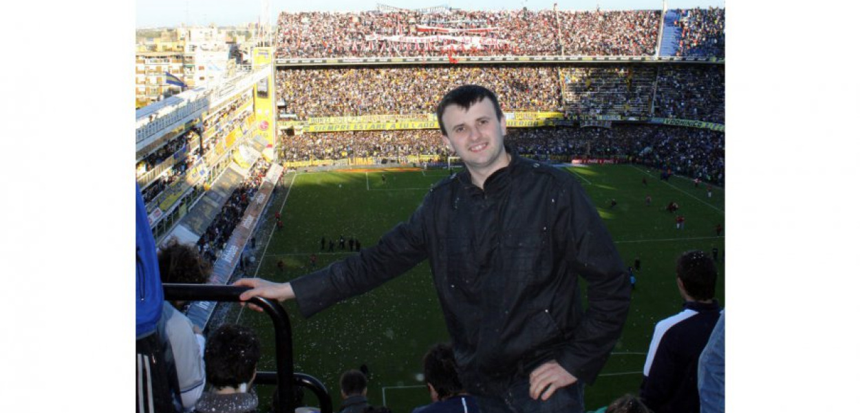 Stanisław Molik na stadionie La Bombonera. Fot. Z archiwum prywatnego