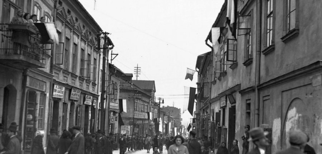 Ulica Krakowska w 1931 roku, fot. Narodowe Archiwum Cyfrowe