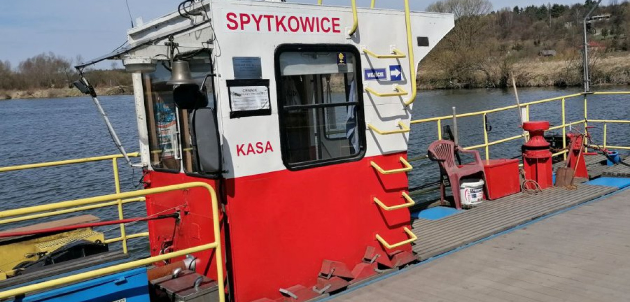 Przeprawa przez Wisłę trwa kilka minut