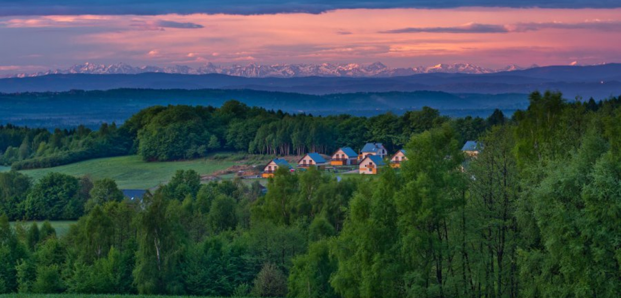 Młoszowa. Ul. Spacery z widokiem na Tatry. Fot. Piotr Kłeczek (PRZEŁOMowe Kadry)