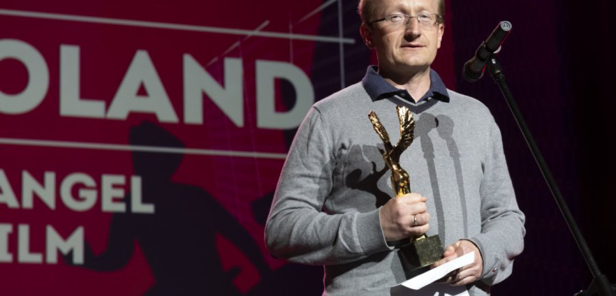 Tomasz Jurkiewicz ze Złotym Aniołem za film &quot;Każdy ma swoje lato&quot;