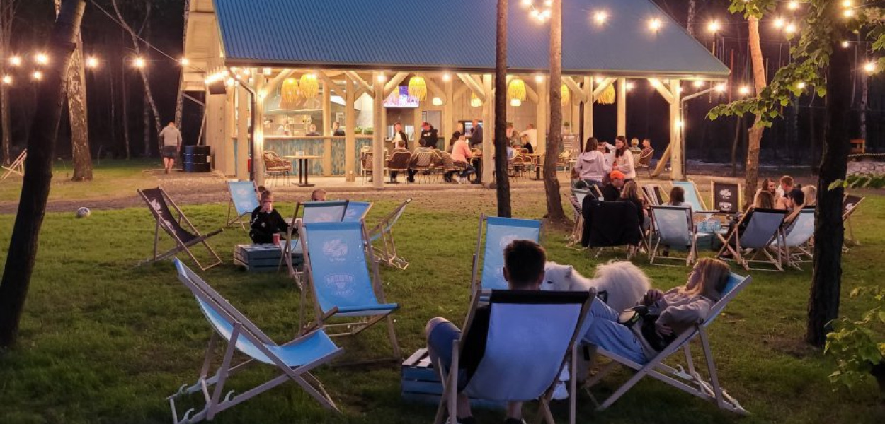 Klientów punktów gastronomicznych nad Balatonem najwięcej jest wieczorem i w weekendy