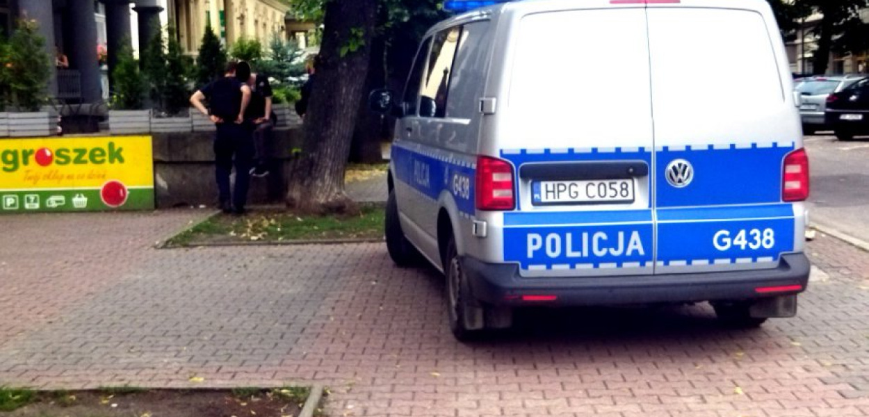 Niedzielna interwencja policji na al. Henryka w Chrzanowie