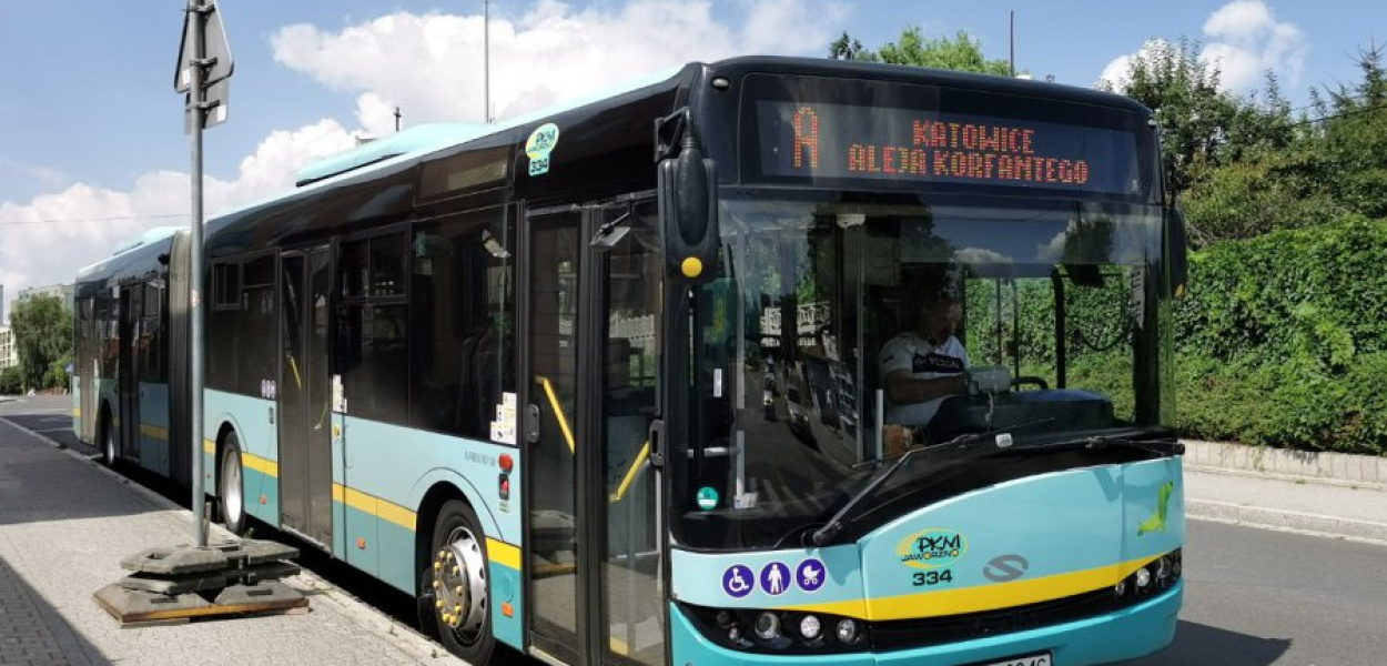 Autobus PKM Jaworzno, kursujący na linii A