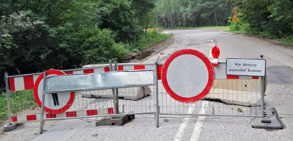 Na oficjalne otwarcie przejazdu ul. Wodzińską i Sikorskiego pod wiaduktem kolejowym musimy jeszcze poczekać. Fot. Marek Oratowski