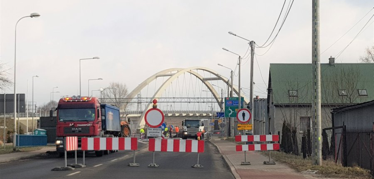 Od 1 lutego ul. Trzebińska w Chrzanowie jest częściowo zamknięta. Fot. G.Kaim