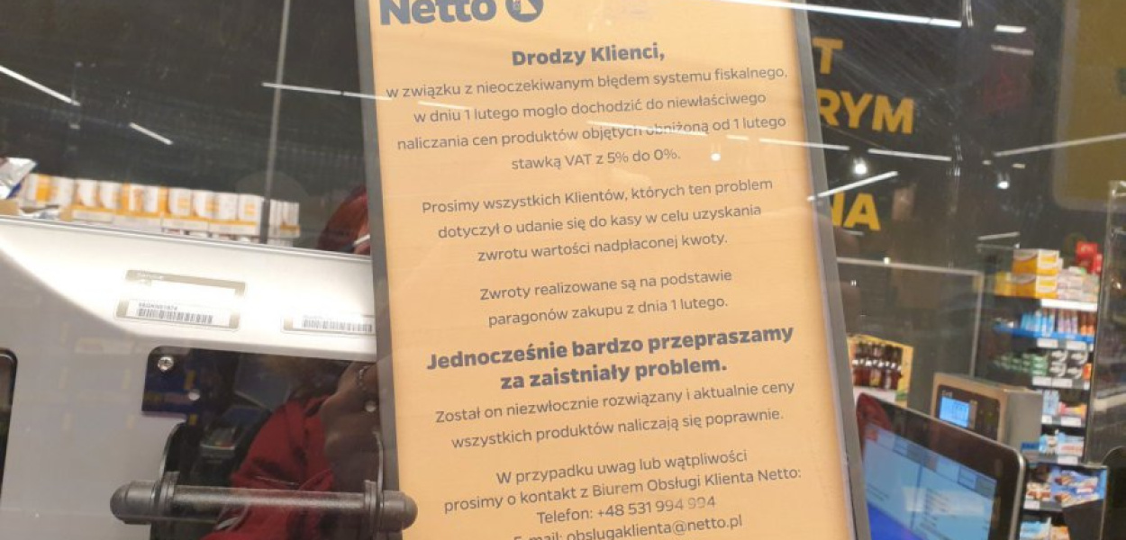 Takie komunikaty można znaleźć przy kasach w Netto