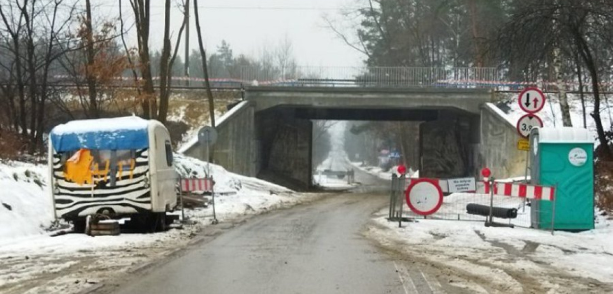 Wiadukt kolejowy nad ul. Powstańców Styczniowych w Chrzanowie. Fot. Łukasz Dulowski