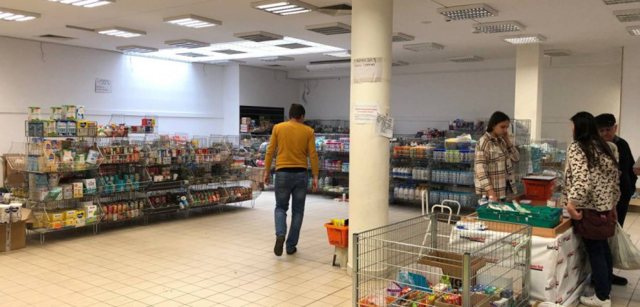 Punkt pomocy dla Ukraińców w Intermarche