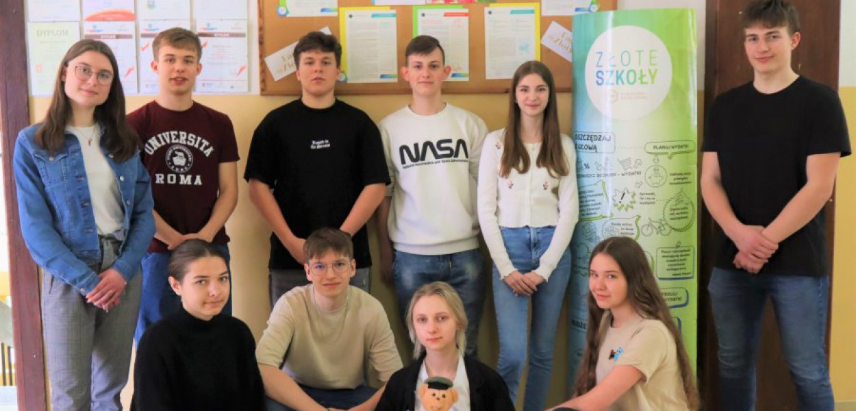 Drużyna Ambasadorów Edukacji Ekonomicznej. Fot. IILO w Chrzanowie