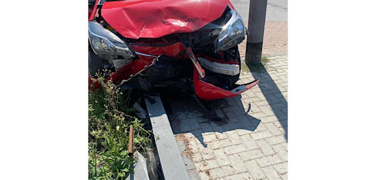 Kierująca toyotą została zabrana do szpitala