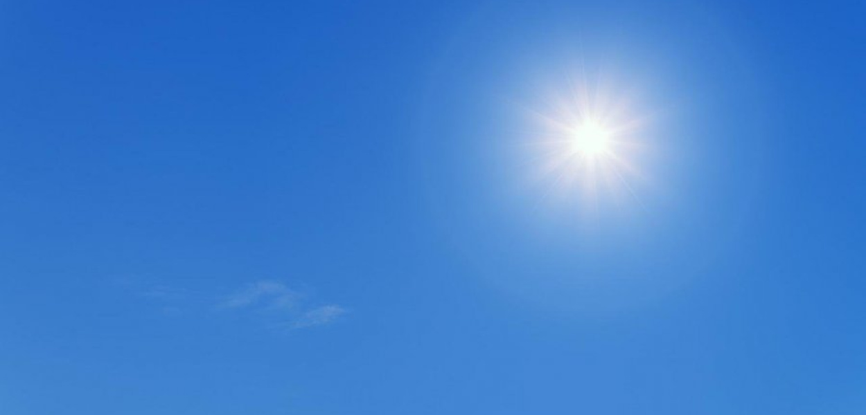 Uwaga na ostre słońce w upalne dni. Fot. pixabay