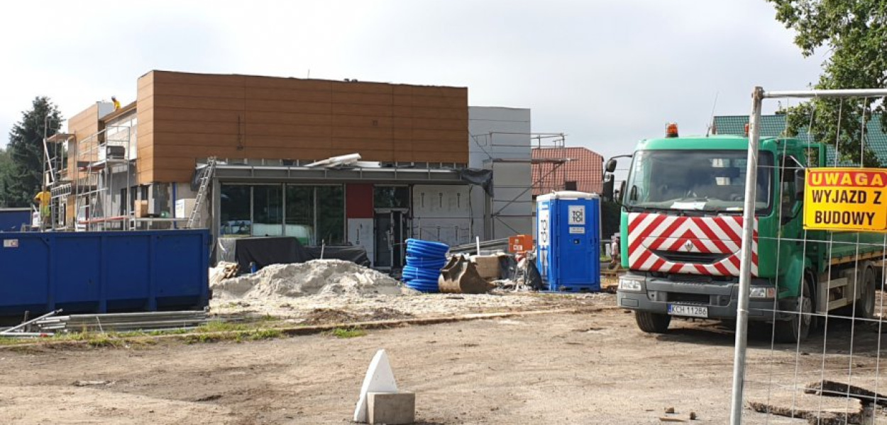 Budowa restauracji KFC w Chrzanowie tuż przy granicy z Trzebinią