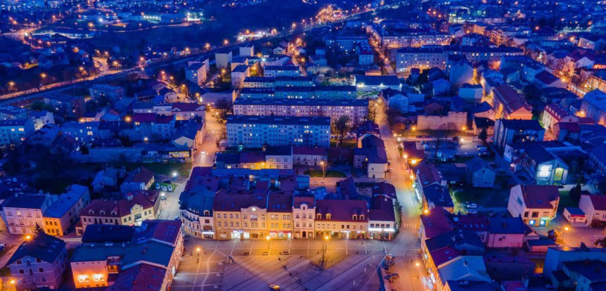 Chrzanów nocą w obiektywie Pawła Studzińskiego z grupy PRZEŁOMowe Kadry