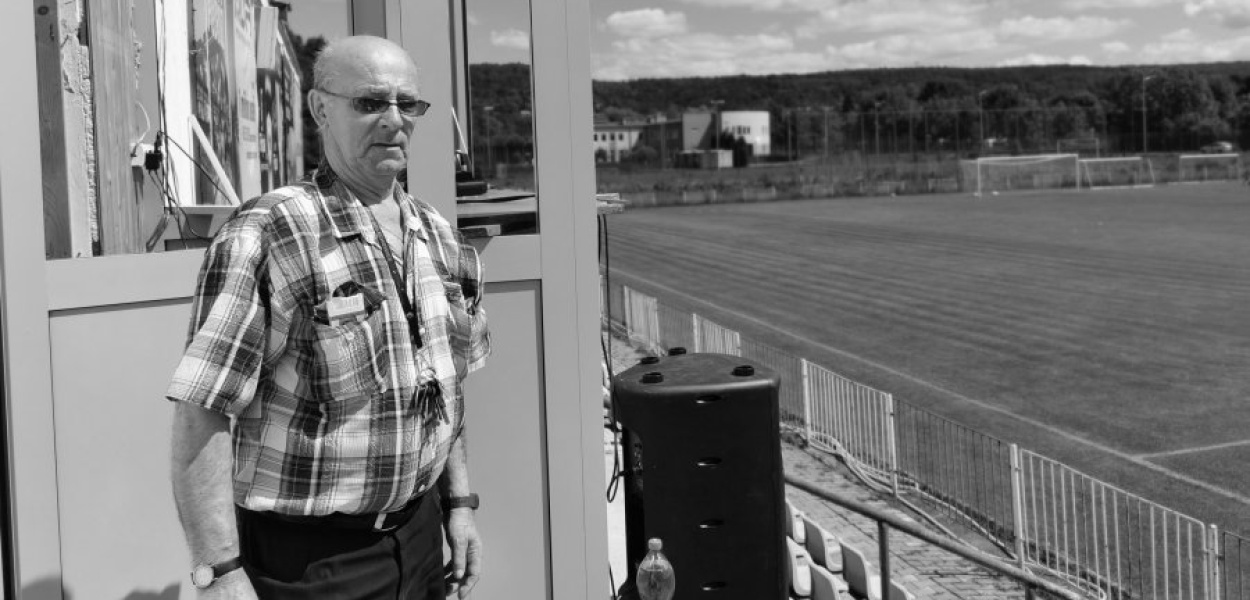 Stanisław Lasoń na stadionie Świtu Krzeszowice