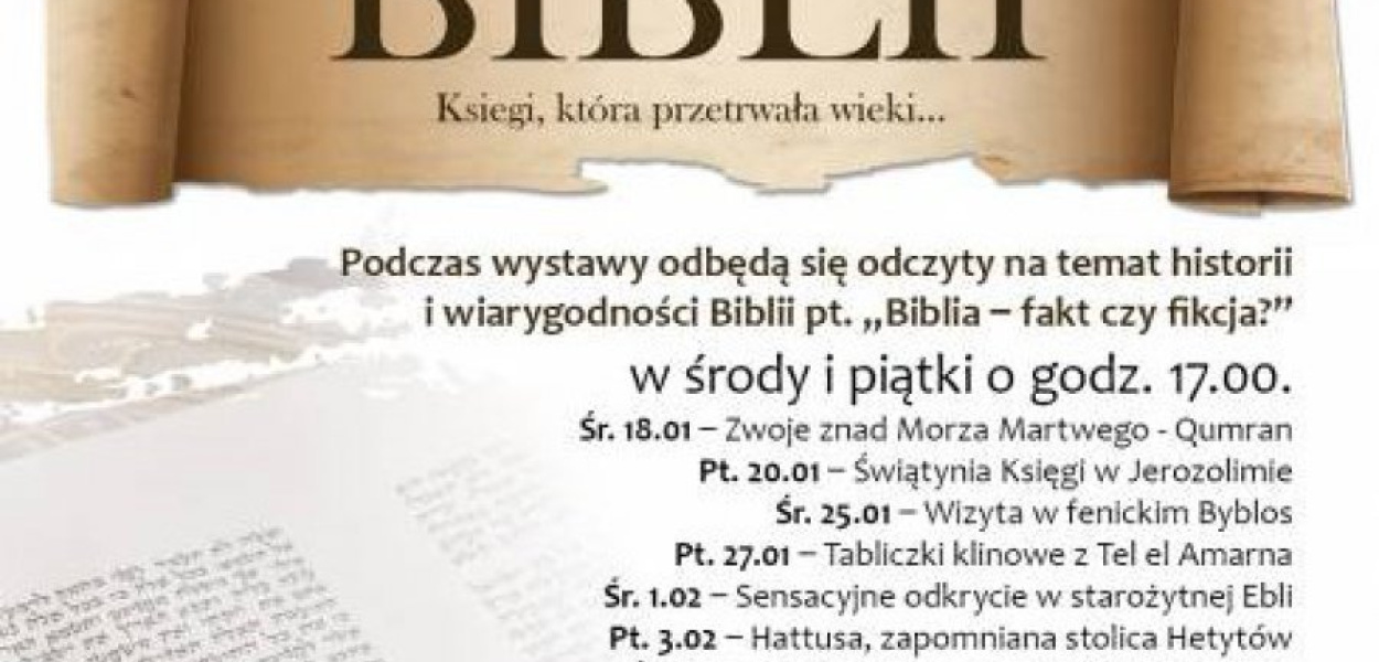 Wystawa poświęcona Biblii do obejrzenia w Miejskiej Bibliotece Publicznej w Chrzanowie