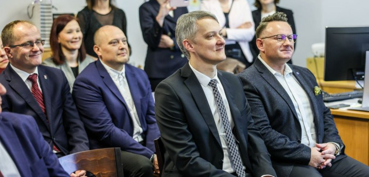 Radość w oczach beneficjentów Jarosława Okoczuka i Adama Potockiego Fot. UMWM