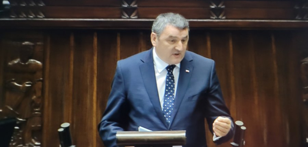 Wiceminister aktywów państwowych Marek Wesoły dzisiaj w sejmie (foto. ze strony sejmowe)
