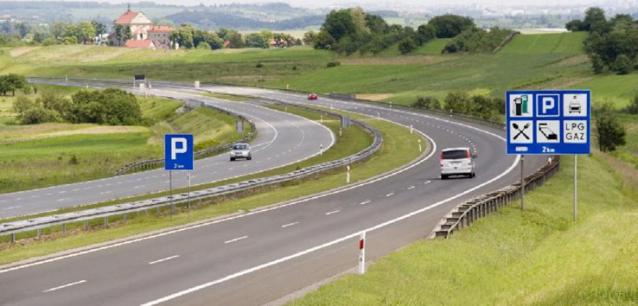Fot. Autostrada na wysokości Morawicy