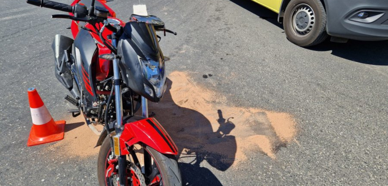 W Tenczynku doszło do zderzenia samochodu osobowego z motocyklem