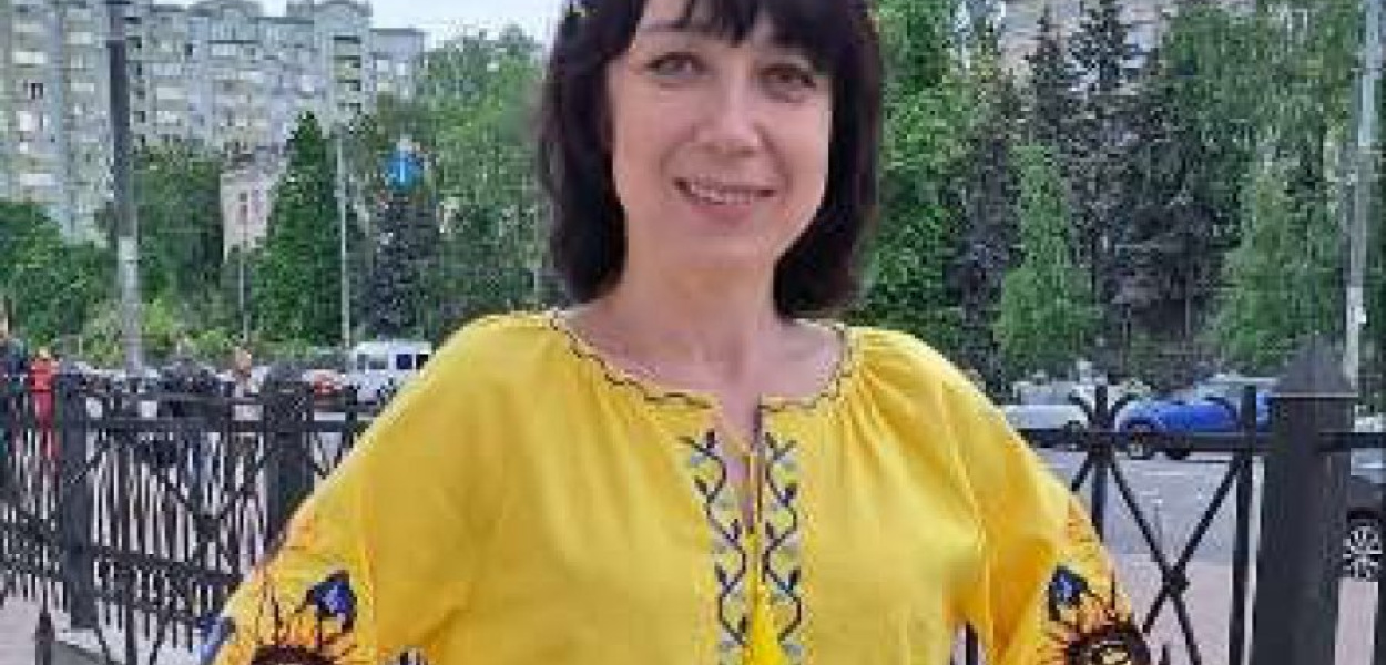 Lilia Maliszko w Kijowie, w ukraińskiej wyszywance