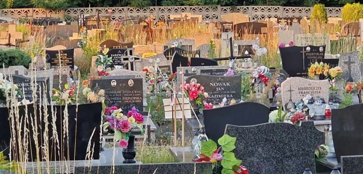 Cmentarz parafialny przy ul. Jana Pawła II w Trzebini Fot. Michał Papiernik