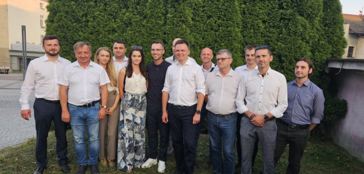 Działacze Polski 2050 na spotkaniu w Chrzanowie
