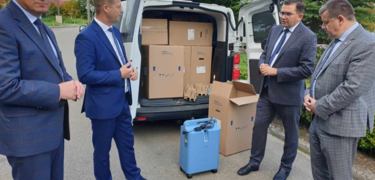 100 koncentratorów tlenu trafiło do chrzanowskiego szpitala