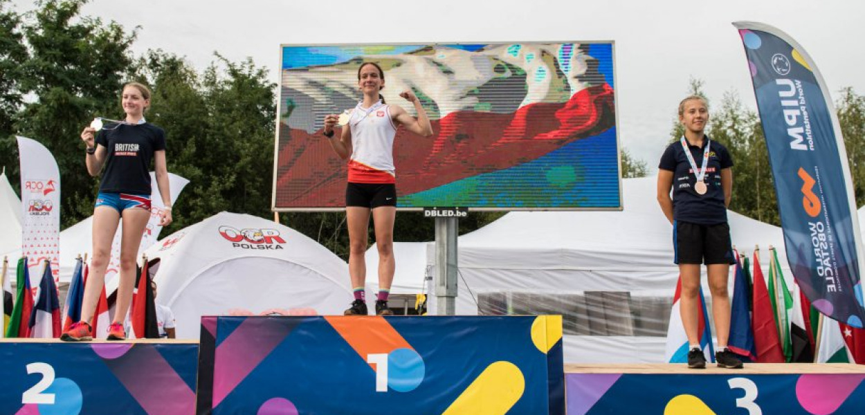 Anna Garlacz na najwyższym podium Mistrzostw Świata OCR w Belgi Fot. archiwum prywatne