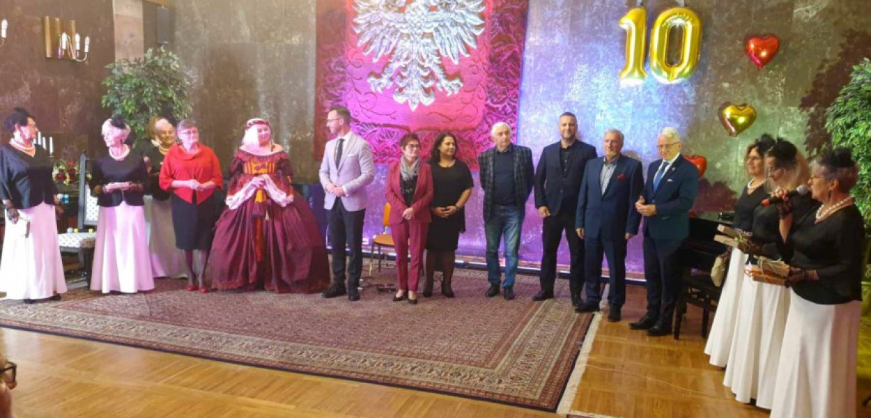 Senior Singers wraz z przyjaciółmi podczas jubileuszu